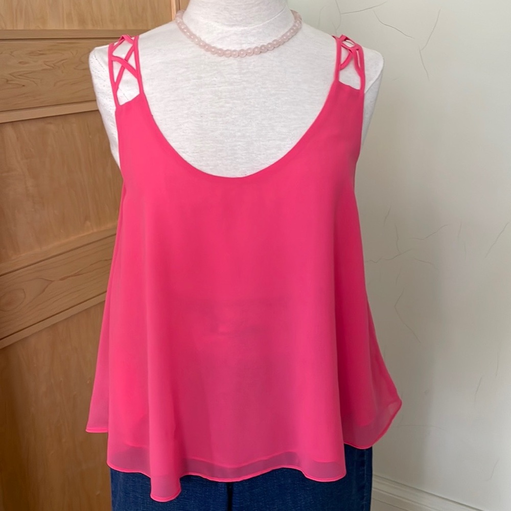 🇻🇳 E&M Fuchsia Pink Sleeveless Chiffon Tank Top, Size L